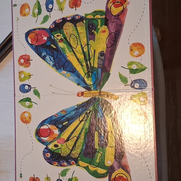 THE VERY HUNGRY CATERPILLAR BOARD GAME - Picture 3 of 10